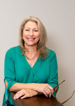 Julie White, REALTOR, Owner The Mature Move